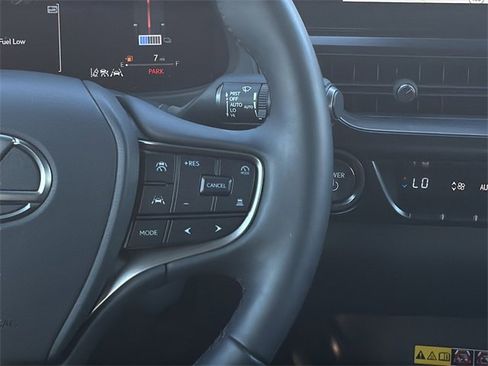 Used 2025 Lexus UX 300h AWD w/ Cold Area Package image 25