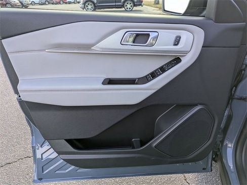 New 2026 Ford Explorer Active w/ Active Comfort Package image 11