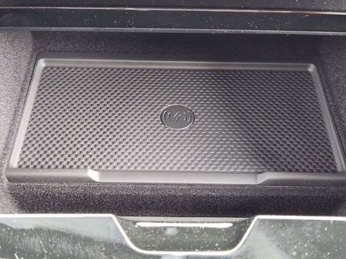 New 2026 Land Rover Range Rover Sport SE AWD/4WD image 12