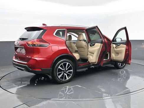 Used 2020 Nissan Rogue SL image 29