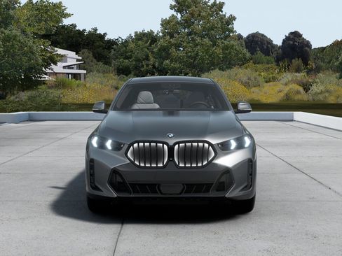 New 2026 BMW X6 xDrive40i image 3