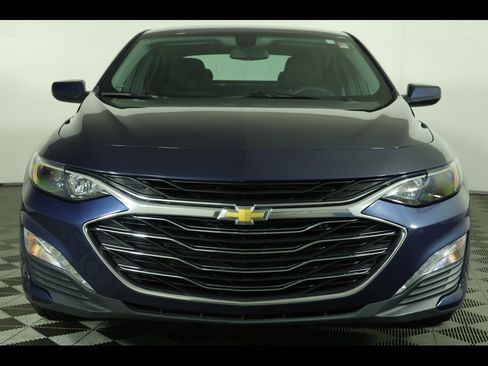 Used 2022 Chevrolet Malibu LT image 12