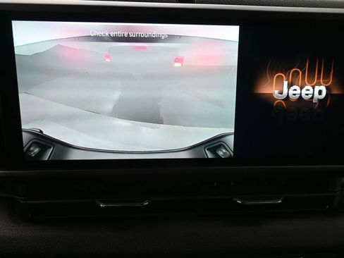 New 2026 Jeep Gladiator Sport AWD/4WD image 6