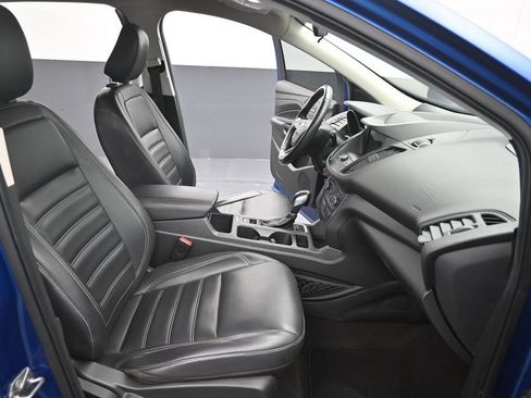 Used 2019 Ford Escape SEL FWD image 16