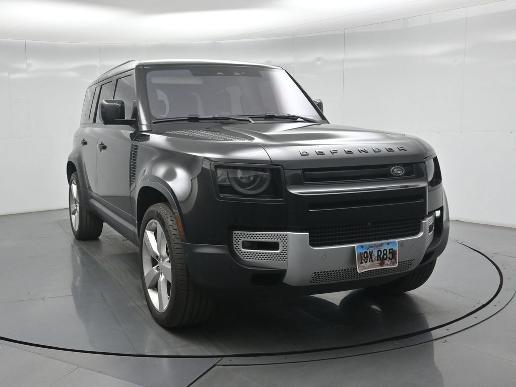 Used 2024 Land Rover Defender 110 S AWD/4WD image 17