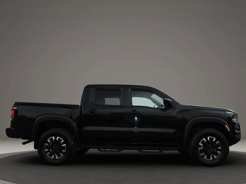 Used 2023 Nissan Frontier PRO-4X w/ Pro Convenience Package image 11