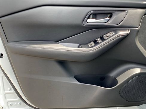 New 2026 Nissan Rogue SV w/ Cold Weather Package image 19