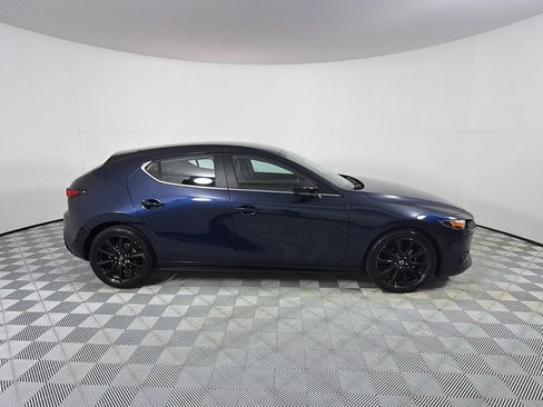 Used 2024 MAZDA MAZDA3 s FWD image 4