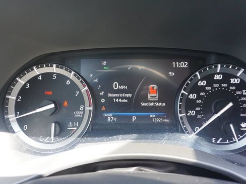 Used 2021 Toyota Highlander XLE FWD image 7