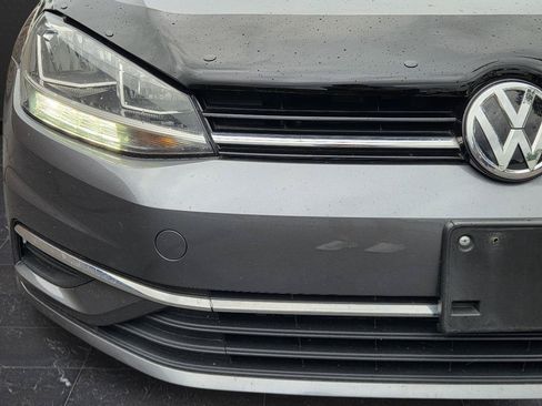 Used 2019 Volkswagen Golf S AWD/4WD image 32