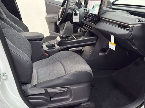 New 2026 Toyota bZ XLE Plus image 18