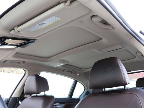 Used 2016 BMW 740i image 62