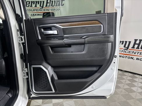 Used 2024 RAM 2500 Laramie AWD/4WD image 22