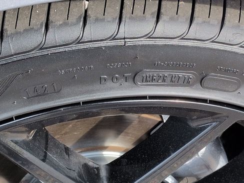 Used 2023 Honda Civic Sport image 11