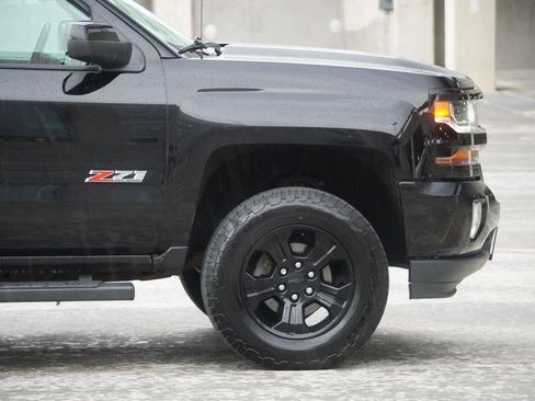 Used 2016 Chevrolet Silverado 1500 LT w/ Midnight Edition AWD/4WD image 22