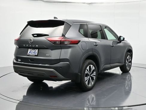 Used 2023 Nissan Rogue SV image 6