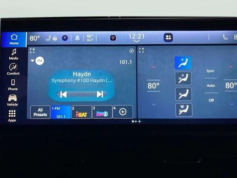 Used 2025 Jeep Wrangler Unlimited Rubicon 4xe w/ Safety Group image 34