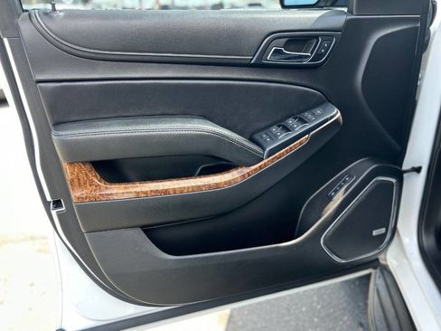 Used 2015 Chevrolet Tahoe LTZ image 8