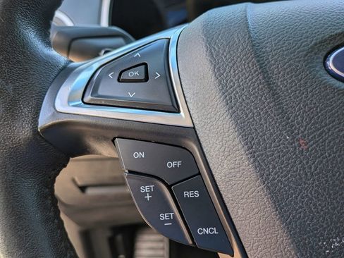 Used 2017 Ford Edge SEL w/ Equipment Group 201A image 25