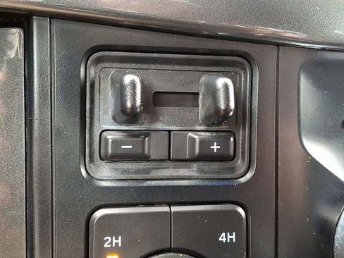 Certified 2022 Ford F150 XLT w/ Equipment Group 302A High image 22