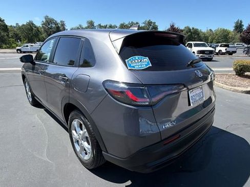Used 2023 Honda HR-V LX image 6