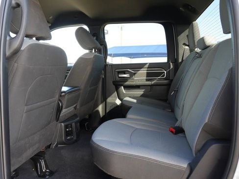 Used 2024 RAM 2500 Big Horn w/ Off Road Package AWD/4WD image 21