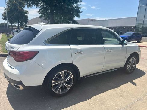 Used 2018 Acura MDX w/ Technology Package FWD image 3