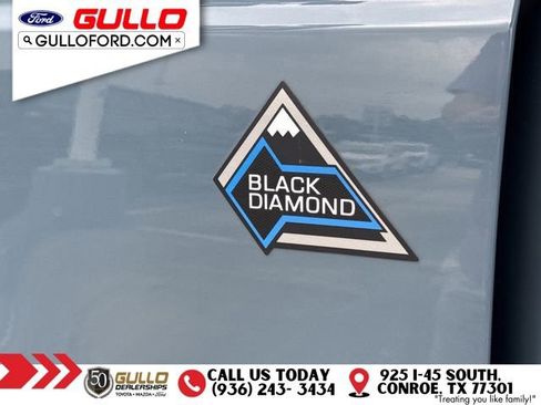 Used 2023 Ford Bronco Black Diamond AWD/4WD image 30