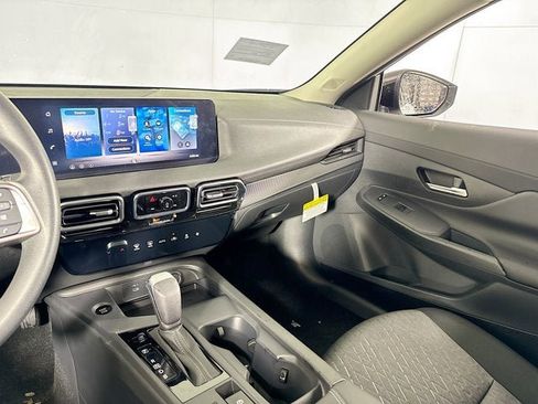 New 2026 Nissan Sentra SV image 19