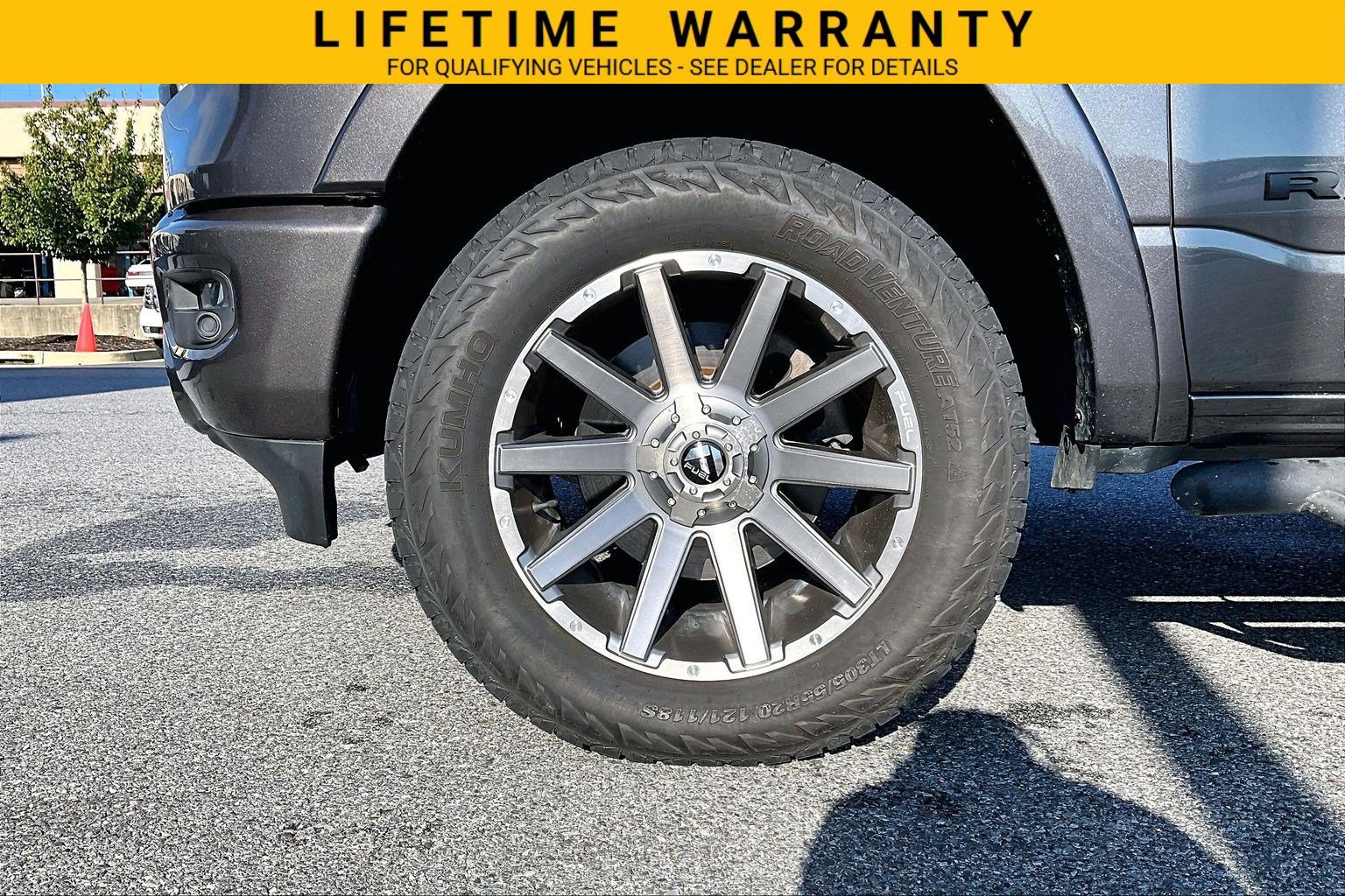 Used 2021 RAM 1500 Laramie w/ Sport Appearance Package AWD/4WD image 9