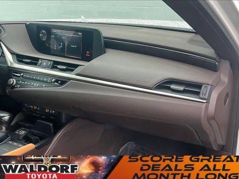 Used 2021 Lexus ES 350 w/ Premium Package image 21
