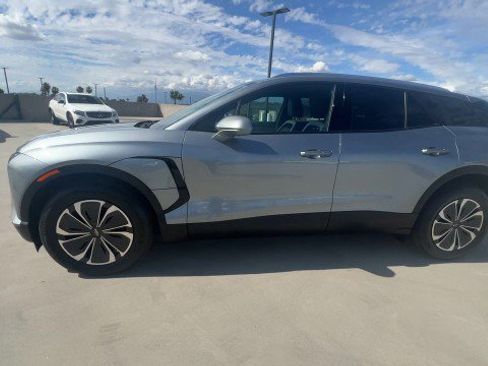 Used 2024 Chevrolet Blazer EV LT image 5