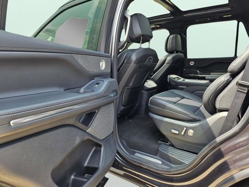 New 2025 Lincoln Navigator Reserve w/ Jet Appearance Package image 23