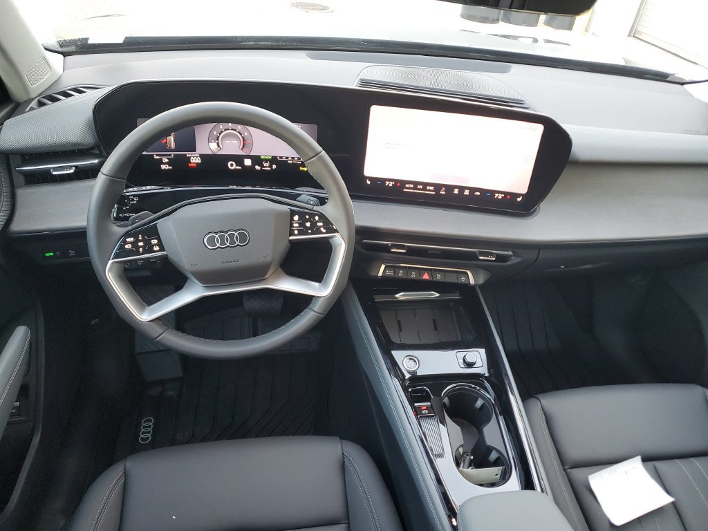 New 2026 Audi Q3 quattro 2.0T AWD/4WD image 3