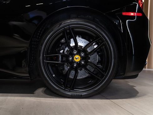 Used 2018 Ferrari 488 Spider RWD image 11