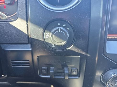 Used 2014 Ford F150 FX4 w/ Equipment Group 402A Luxury image 24