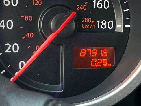 Used 2019 Nissan 370Z Touring image 18