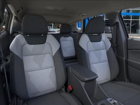 New 2026 Chevrolet Trax LS w/ LS Convenience Package image 16