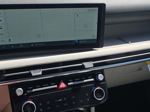 New 2026 Hyundai Tucson Limited w/ Tow & Go Package AWD/4WD image 19