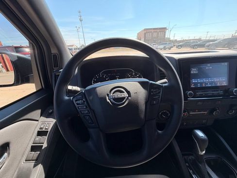 Certified 2023 Nissan Frontier SV w/ Midnight Edition Package AWD/4WD image 22