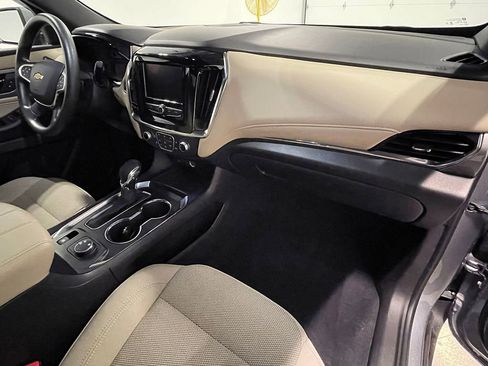 Used 2023 Chevrolet Traverse LS w/ Safety Package image 29