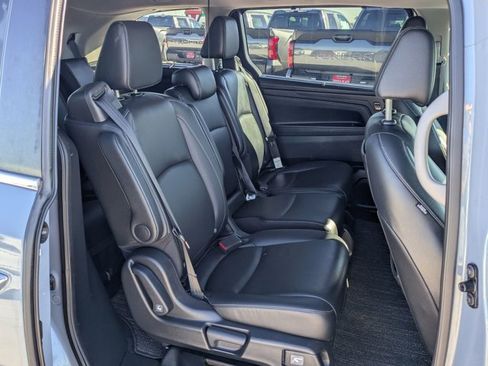 Used 2023 Honda Odyssey Touring image 7