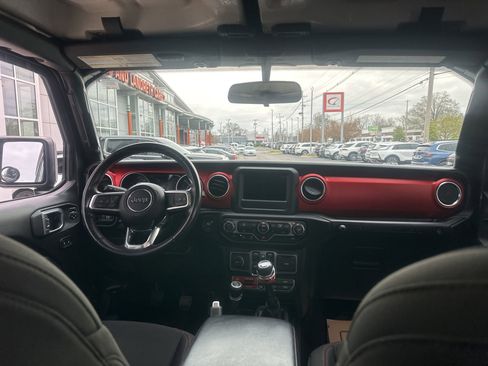 Used 2021 Jeep Wrangler Unlimited Rubicon w/ LED Lighting Group image 13