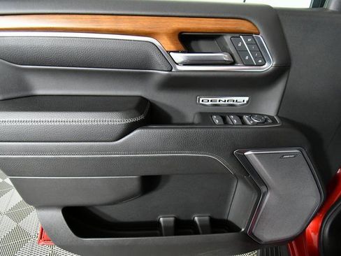 Used 2022 GMC Sierra 1500 Denali w/ Technology Package image 21