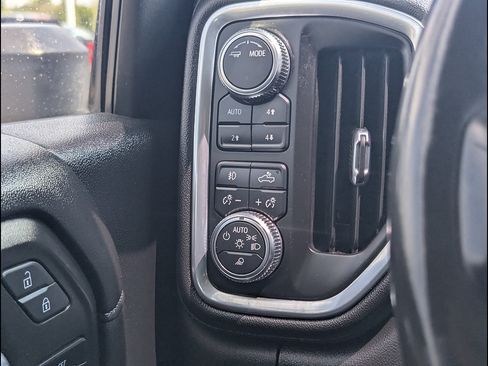 Used 2021 GMC Sierra 3500 Denali w/ Denali Ultimate Package AWD/4WD image 28