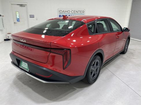 Used 2025 Kia K4 FWD image 8