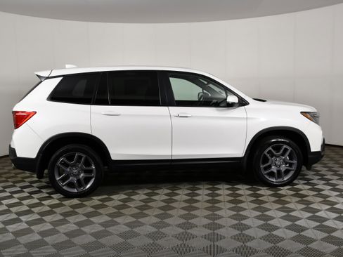 Certified 2023 Honda Passport EX-L image 5