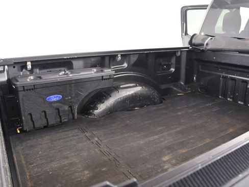 Used 2017 Ford F350 XLT image 23