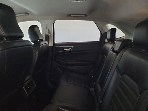 Used 2023 Ford Edge SEL w/ Convenience Package AWD/4WD image 18