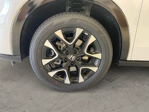 New 2026 Honda HR-V EX-L image 14